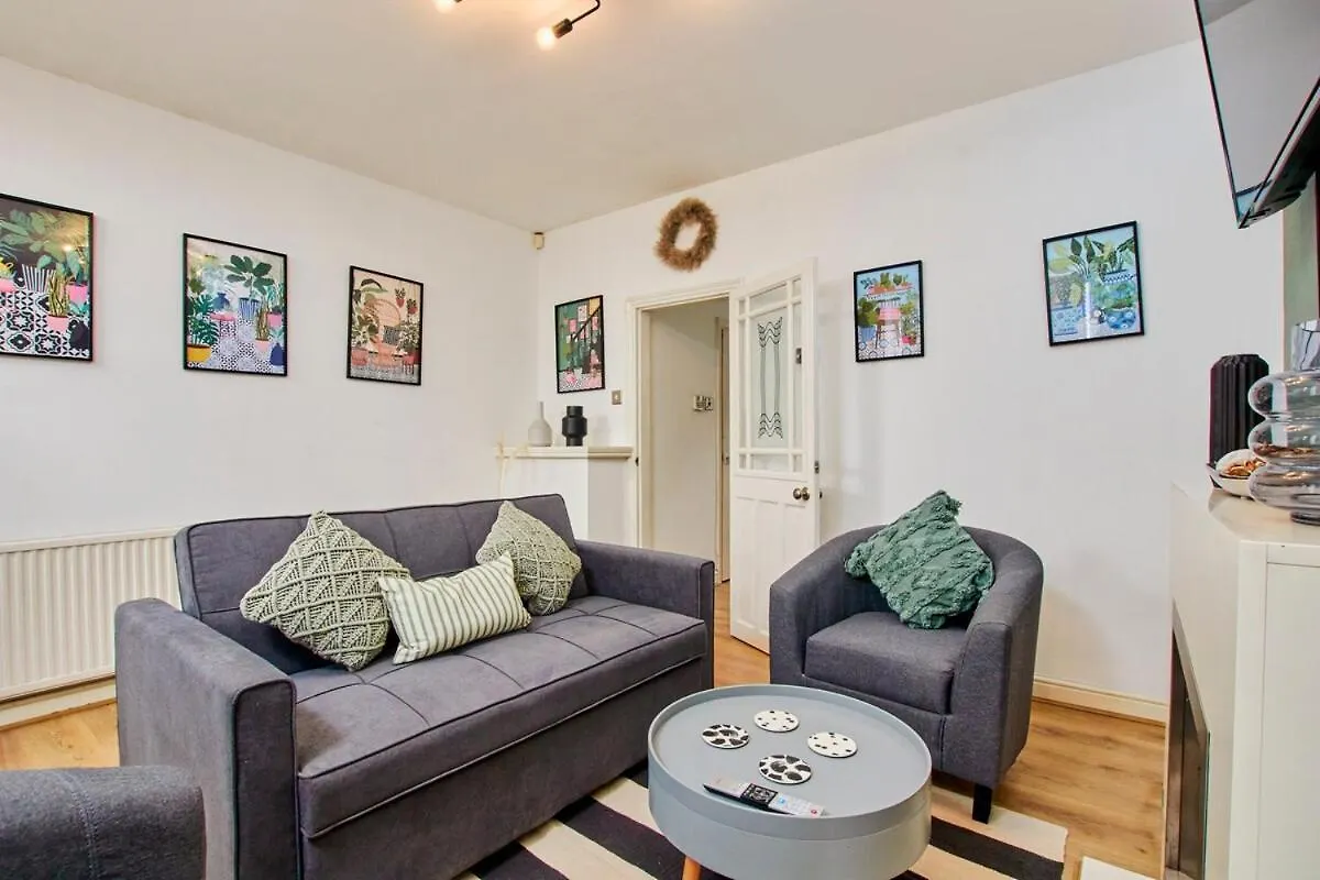 Charming House - Close To City Centre - Self-Check-In - Free Parking, Fast Wifi And Smart Tv By Yoko Property Sheffield Holiday home